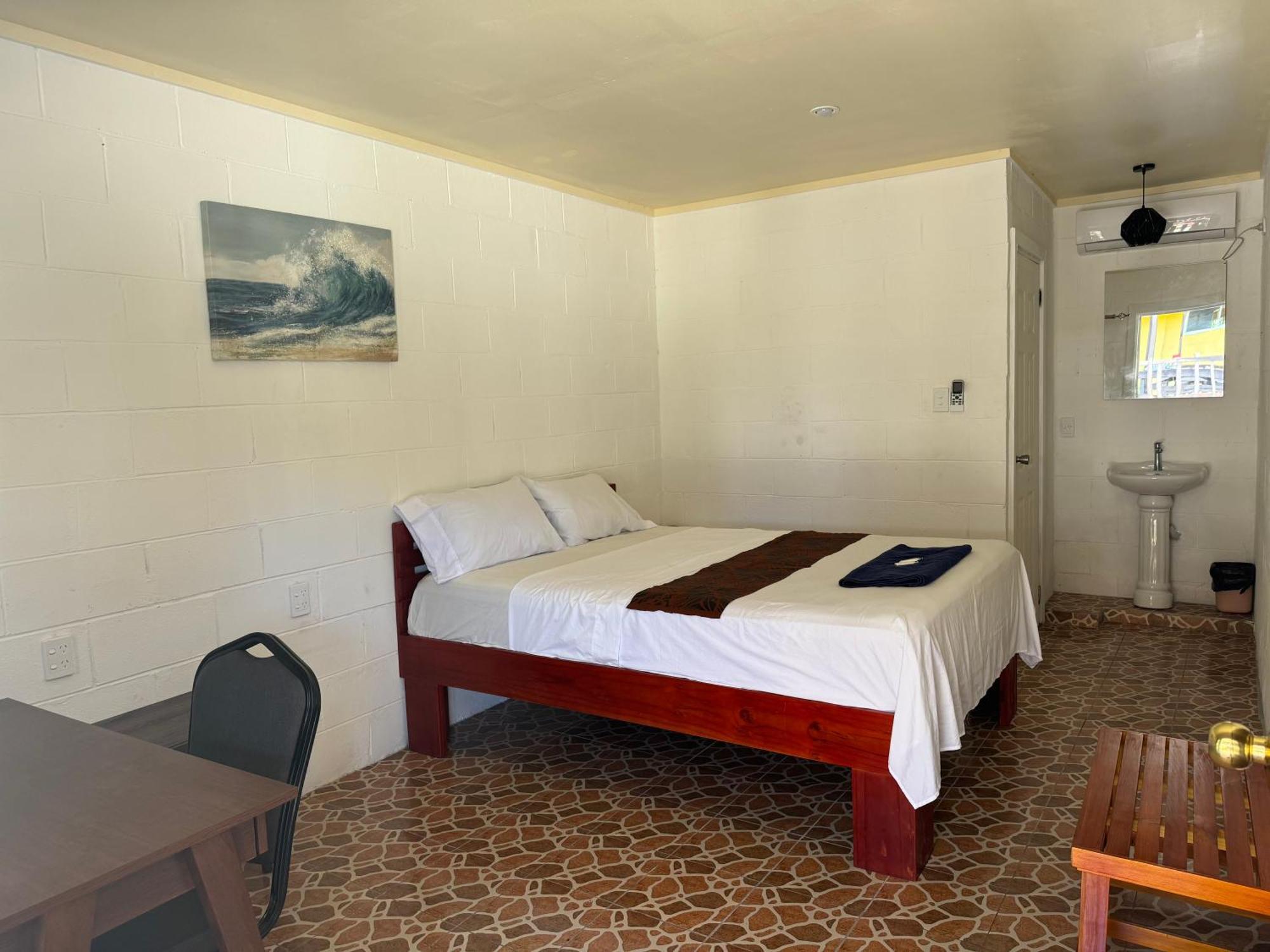 Transit Motel Mulifanua Extérieur photo