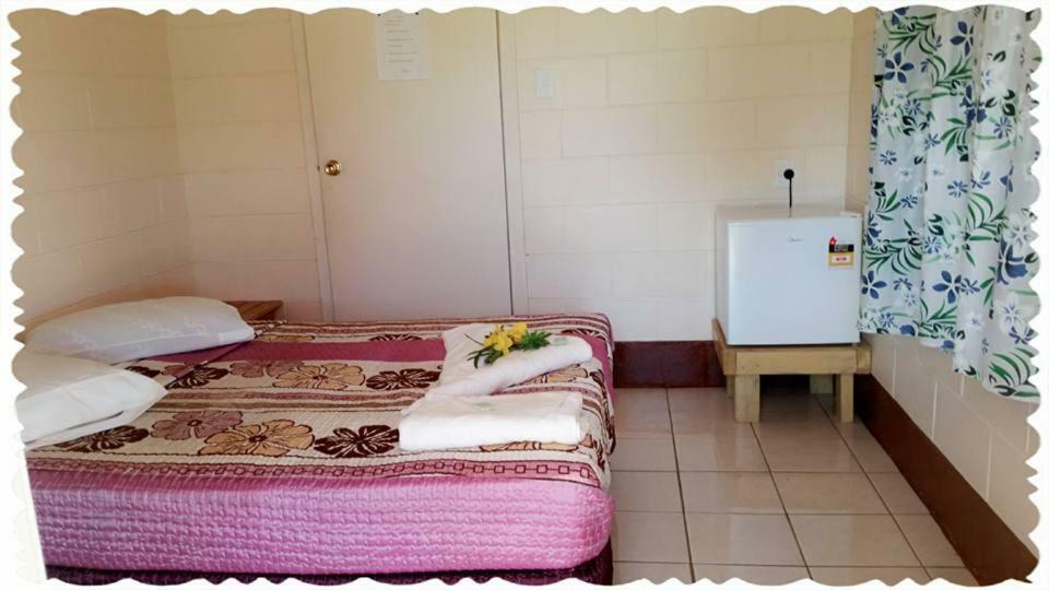 Transit Motel Mulifanua Extérieur photo